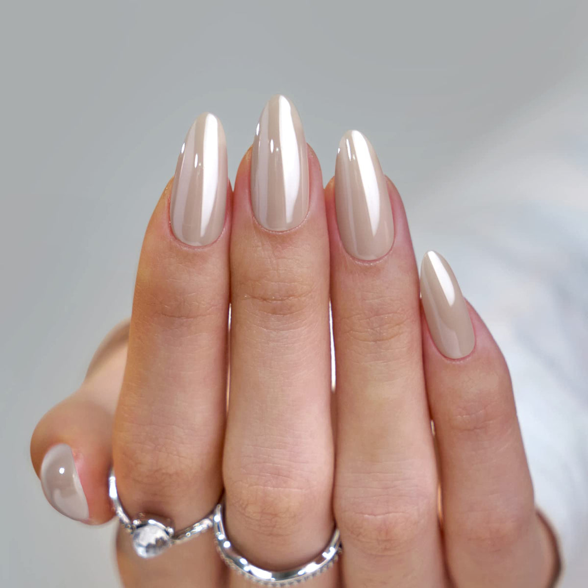 BTArtbox Press On Nails, Short Almond French Tip Nails, 32Pcs Full Kit