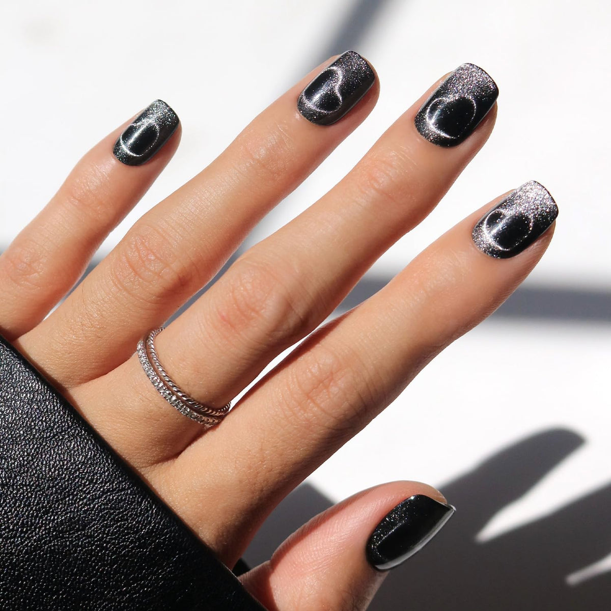 Glamnetic Halloween Press On Nails, Short Oval Cat-Eye, Bitter Orange