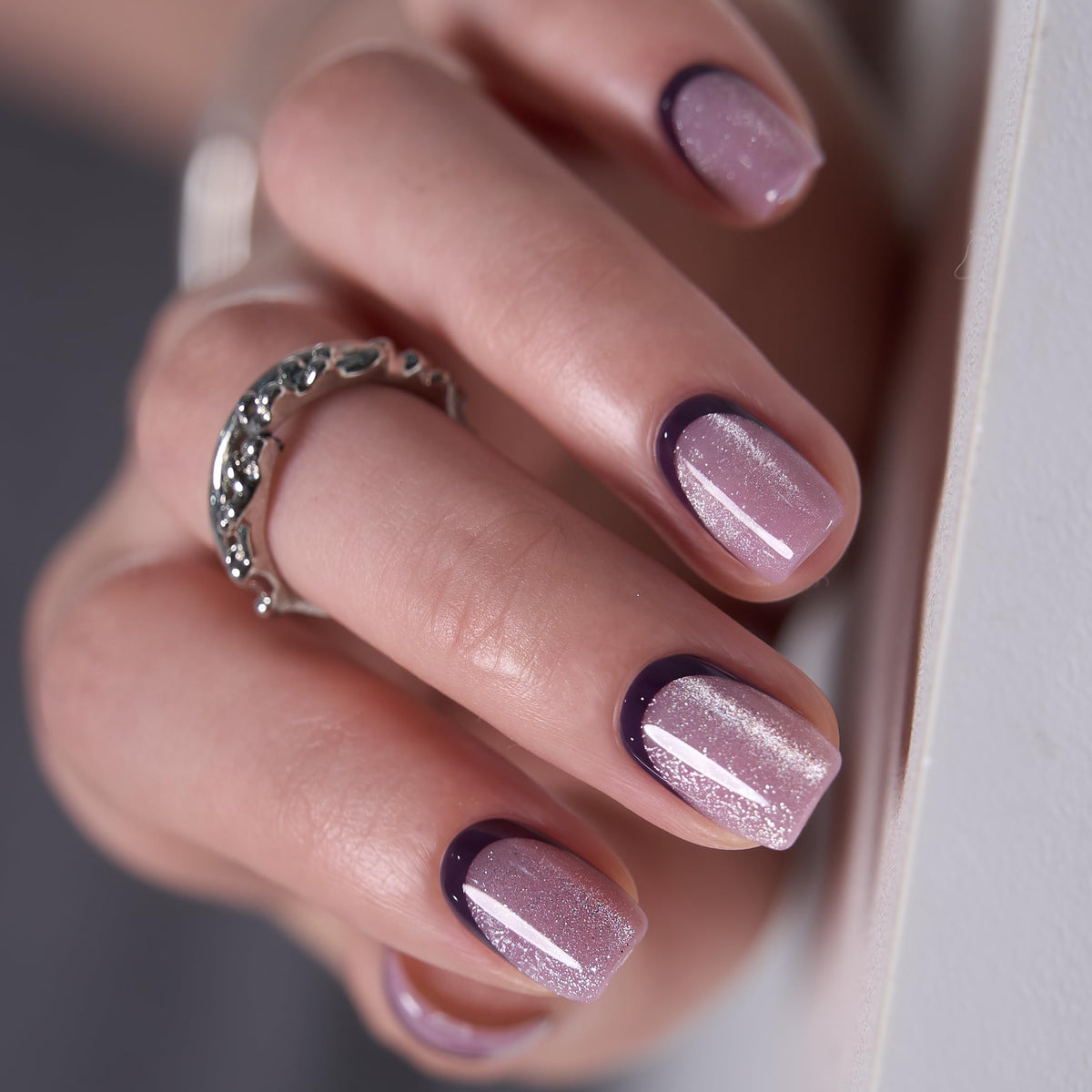 CurvLife Short Square Ombre Cat Eye Press On Nails, Obsidian Fade Black
