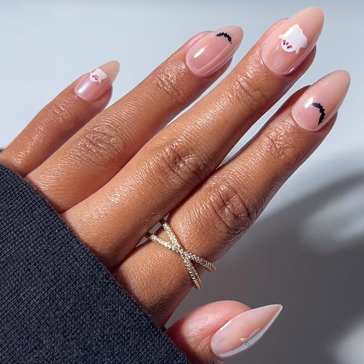Glamnetic Halloween Press On Nails, Short Oval Cat-Eye, Bitter Orange