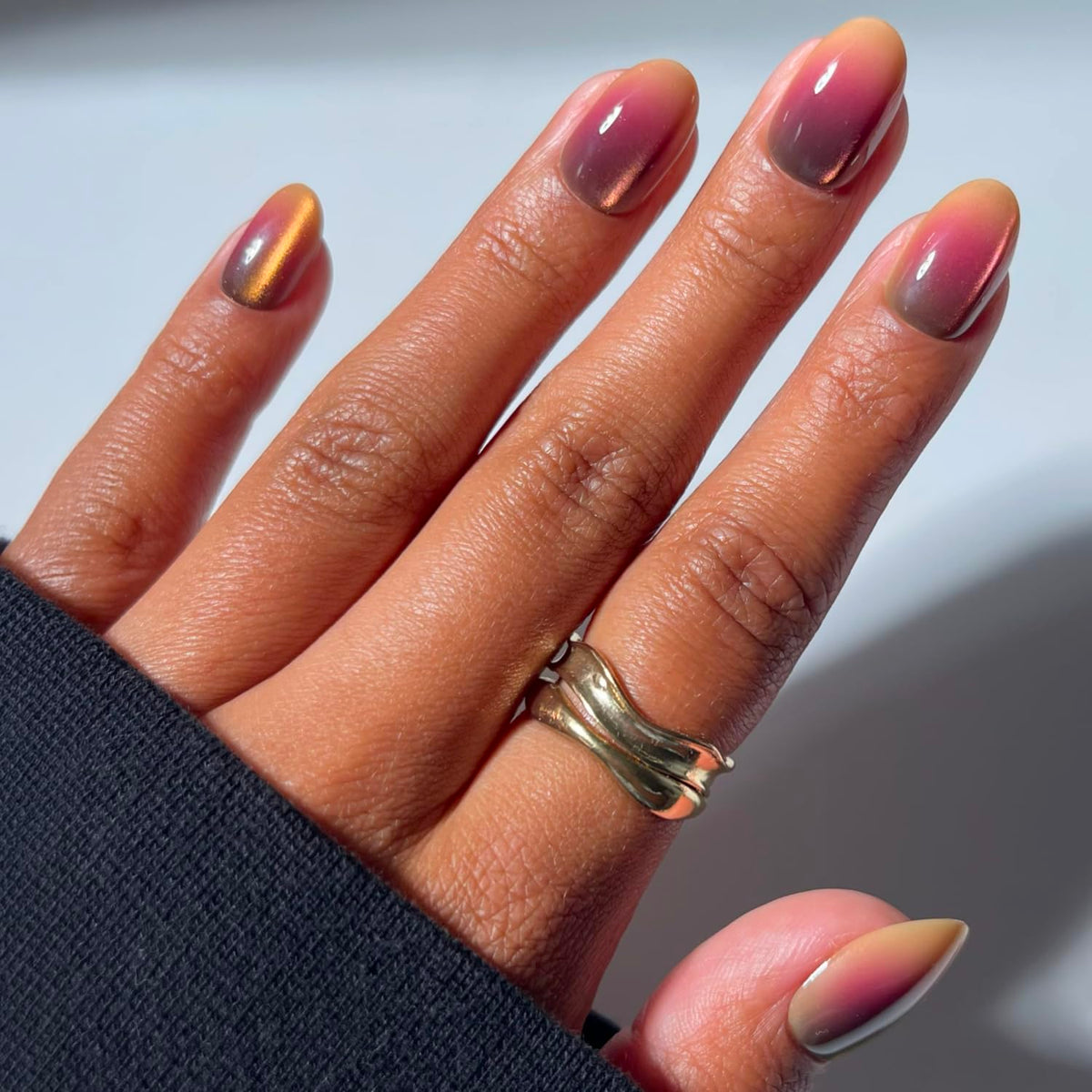 Glamnetic Halloween Press On Nails, Short Oval Cat-Eye, Bitter Orange