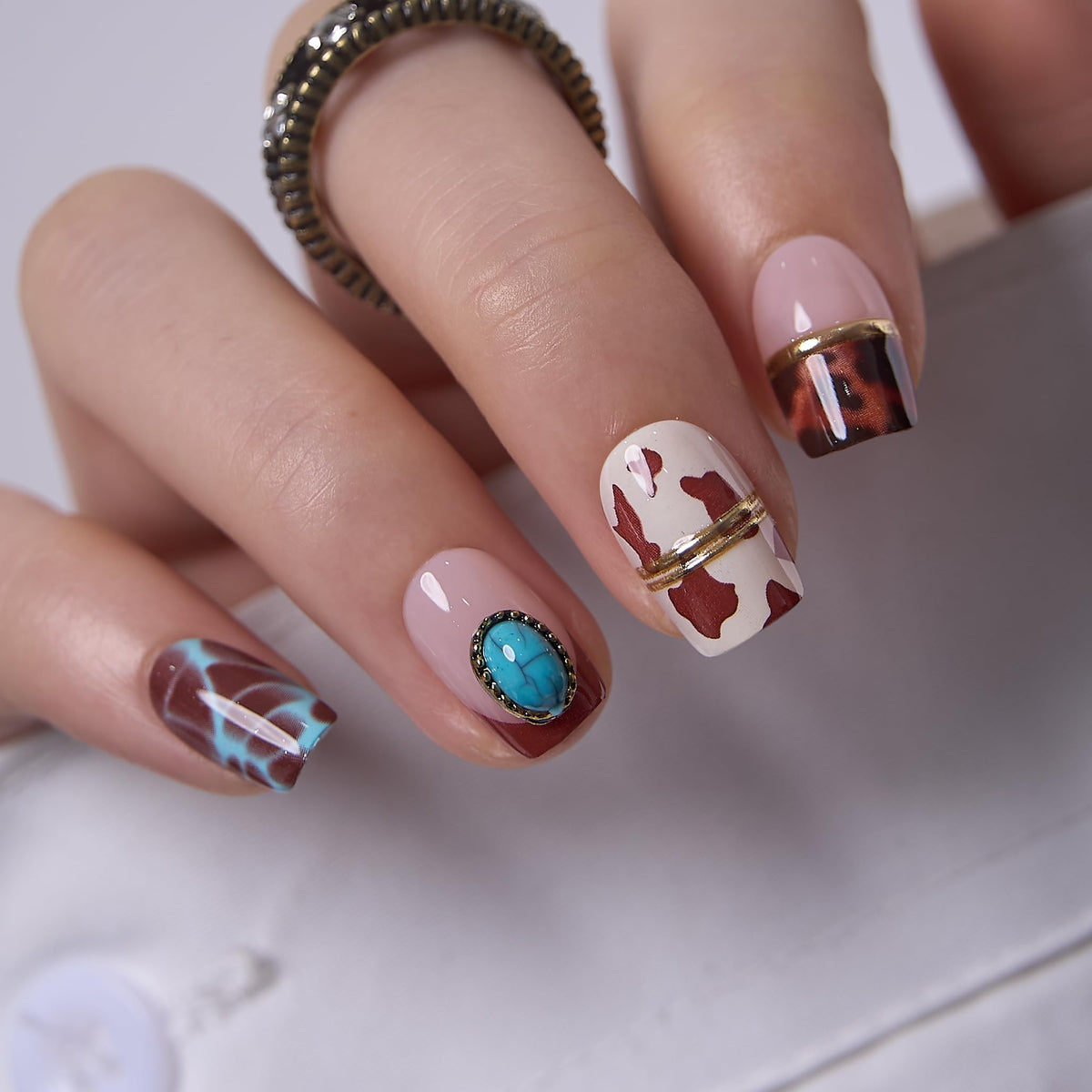 CurvLife Short Square Ombre Cat Eye Press On Nails, Obsidian Fade Black