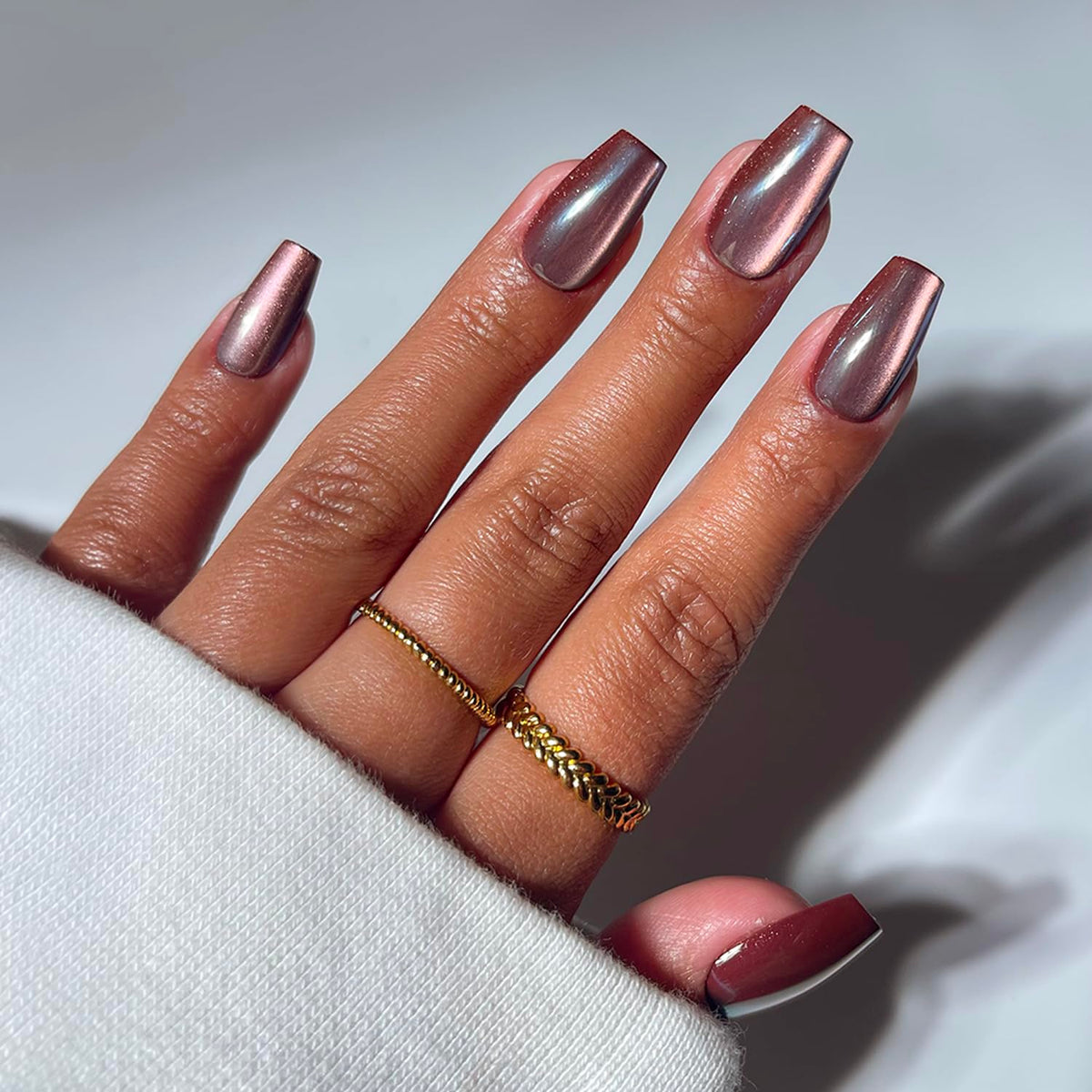 Glamnetic Halloween Press On Nails, Short Oval Cat-Eye, Bitter Orange