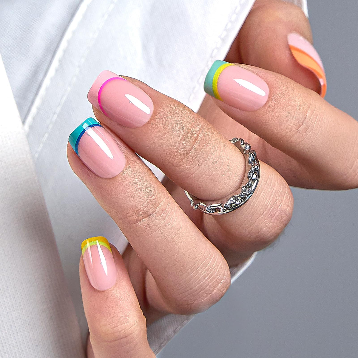 CurvLife Short Square Ombre Cat Eye Press On Nails, Obsidian Fade Black