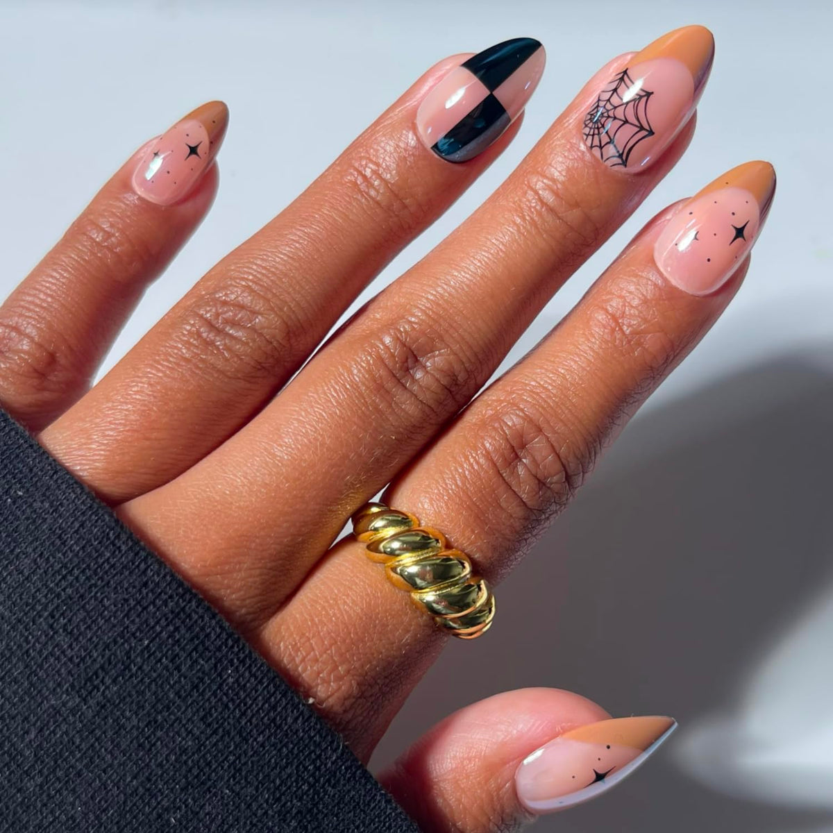 Glamnetic Halloween Press On Nails, Short Oval Cat-Eye, Bitter Orange